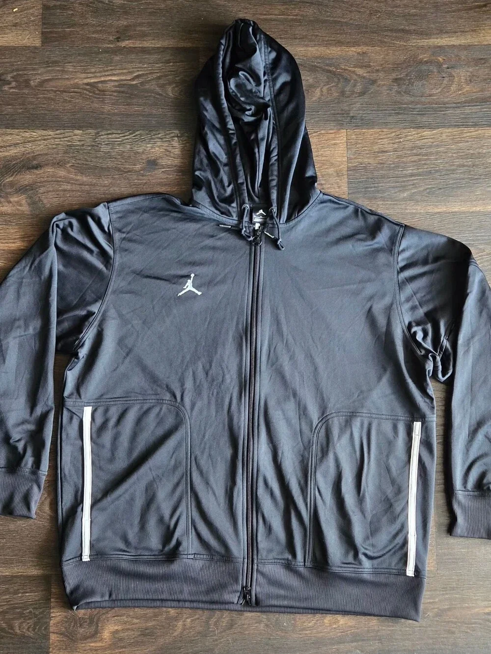 Nike MICHAEL JORDAN No. 23 CHICAGO BULLS Zippered XL Warm-Up Jacket BLACK
